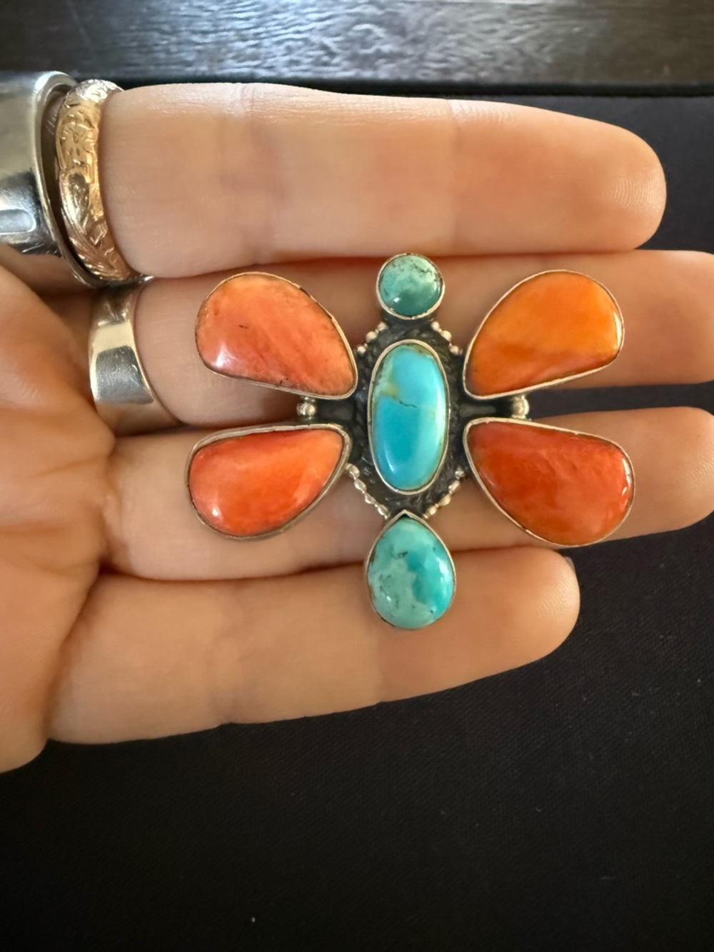 Large spiny oyster & turquoise butterfly ring. Solid silver. Adjustable size - Picture 4 of 4